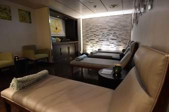 Cruise & Maritime Columbus Spa 5.JPG